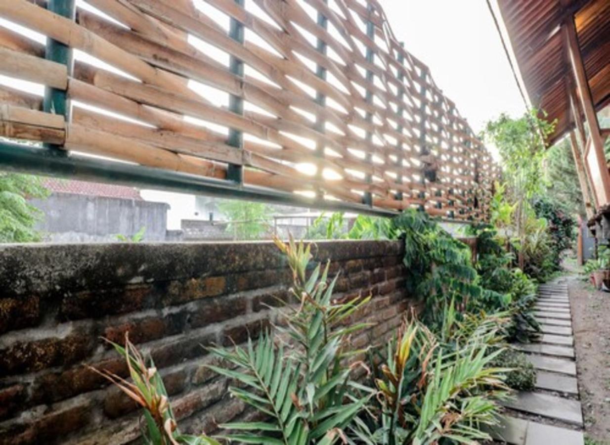 Lorong Homestay Bantul Extérieur photo