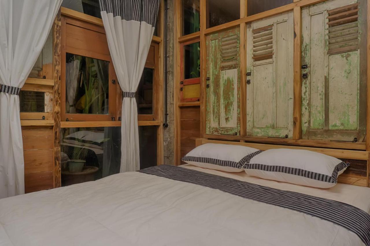 Lorong Homestay Bantul Extérieur photo
